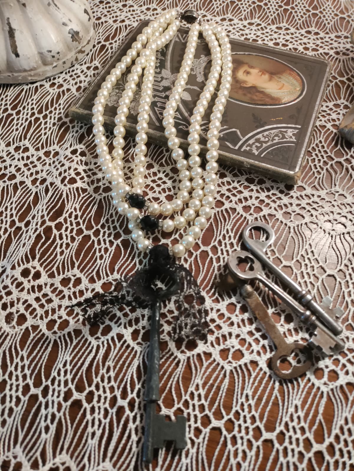The Widow's Key — Skeleton Key & Pearl Assemblage Necklace