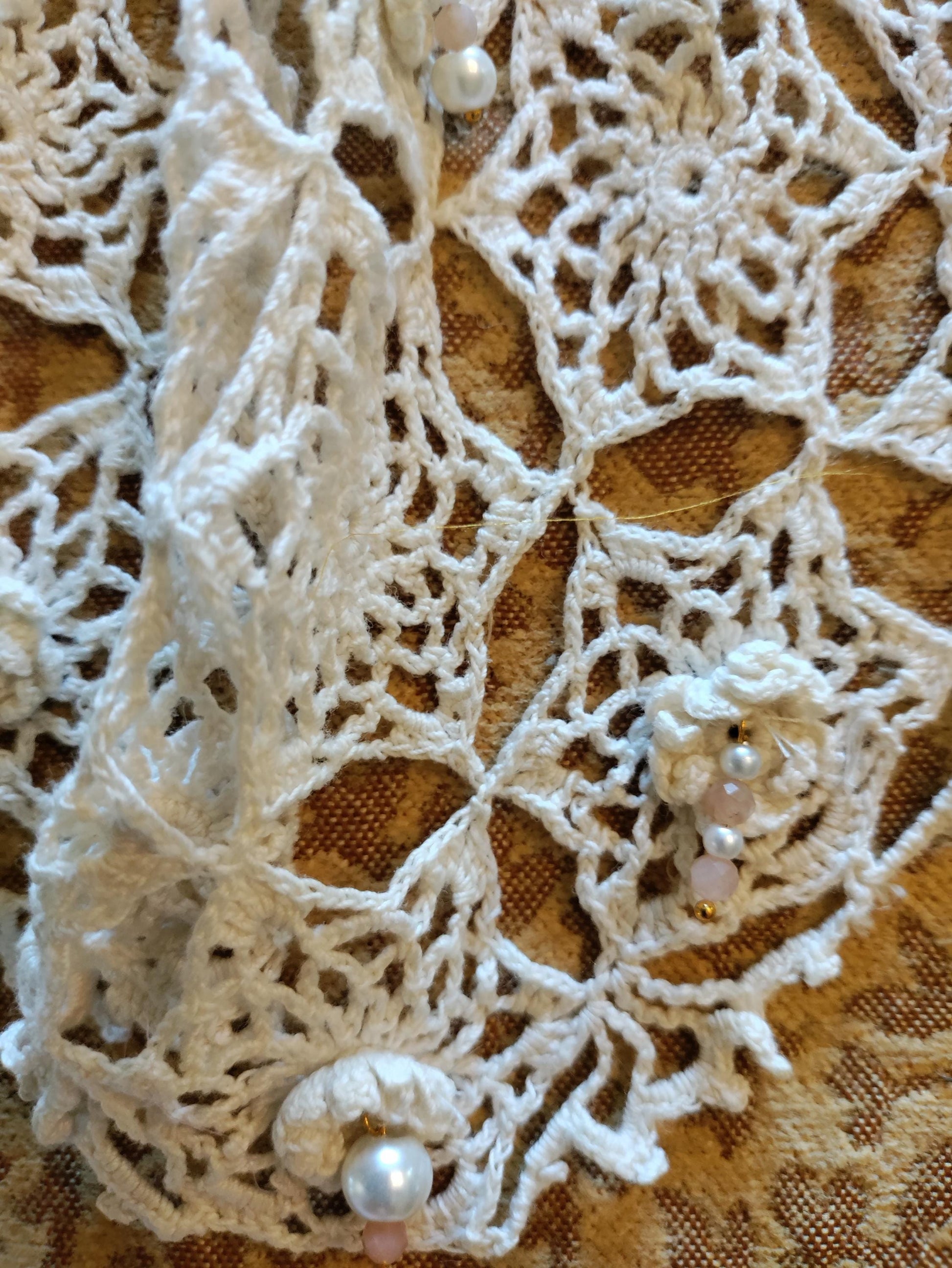 Cameo Jabot ~ Antique Crochet Lace Necklace, Vintage Gold Cameo Choker