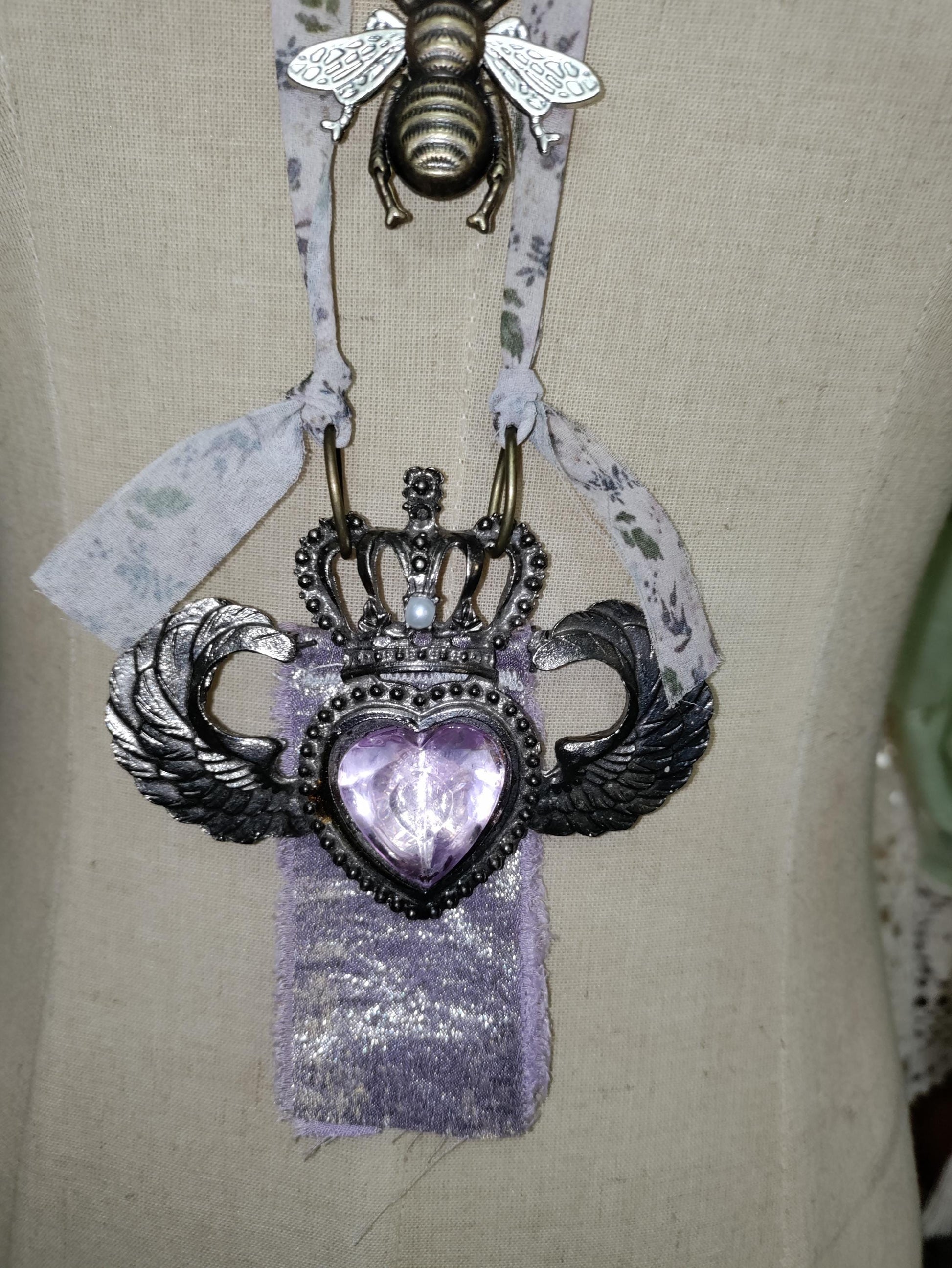 Queen Bee Necklace with Removable rose flower brooch.